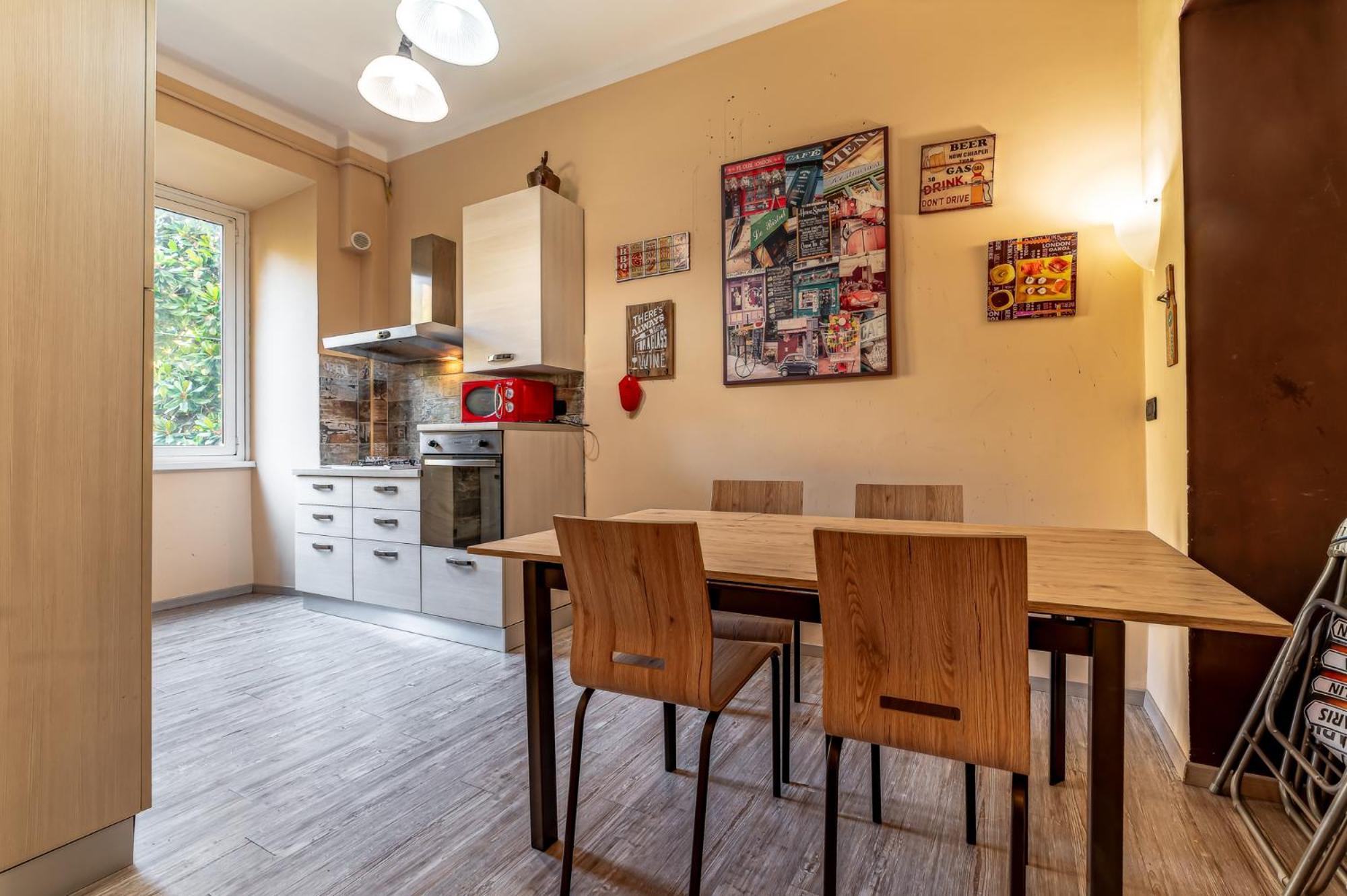 Claudio's Flat - Metro Re Di Apartamento Roma